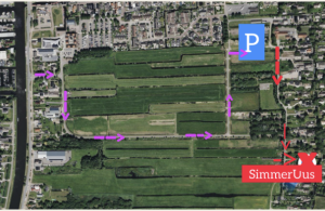 Parkeren voor SimmerUus in Giethoorn